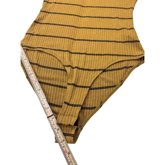 Charlotte Russe Mustard Yellow Striped Ribbed Knit Short Sleeve Bodysuit Size M - Picture 7 of 9